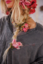 Load image into Gallery viewer, Magnolia Pearl Star Applique Fritza Hoodie
