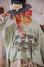Load image into Gallery viewer, Magnolia Pearl Bapu Fritza Hoodie
