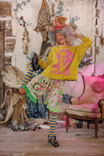 Load image into Gallery viewer, Magnolia Pearl Beethoven Portrait Richi Sweatshirt
