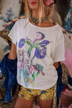Load image into Gallery viewer, Magnolia Pearl Iris T
