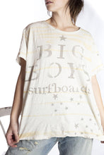 Load image into Gallery viewer, Magnolia Pearl Big Boy Surf T
