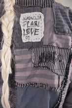 Load image into Gallery viewer, Magnolia Pearl YD Patchwork Nikha Vest
