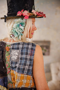 Magnolia Pearl Patchwork Andriy Vest