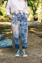 Load image into Gallery viewer, Market of Stars Let The Light In Linen Cropped Artist Pant Blue Delft Print
