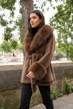 Load image into Gallery viewer, CHOKLATE PARIS Faux fur coat with large collar
