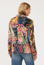Load image into Gallery viewer, Johnny Was Amelie Sherpa Trucker Jacket
