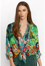 Load image into Gallery viewer, Johnny Was Tigres Et Fleurs Seline Button Down
