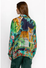 Load image into Gallery viewer, Johnny Was Tigres Et Fleurs Seline Button Down
