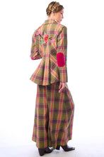 Load image into Gallery viewer, Aratta Season Statement Blazer
