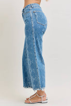 Load image into Gallery viewer, Judy Blue Jeans HW Ankle Wide
