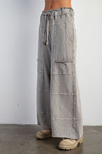 Load image into Gallery viewer, Easel Mineral Washed Terry Knit Cargo Sweatpants
