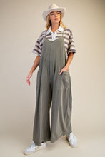 Load image into Gallery viewer, Easel Mineral Washed Cotton Span Jumpsuit.
