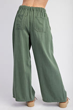 Load image into Gallery viewer, Easel Washed Twill Wide Leg Pants
