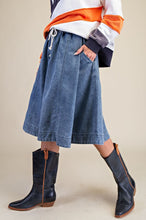 Load image into Gallery viewer, Easel Washed Denim Knee Length Skirt Pants
