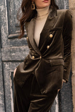 Load image into Gallery viewer, CHOKLATE PARIS Double-breasted velvet blazer with gold buttons
