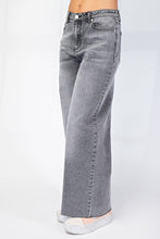 Load image into Gallery viewer, Easel Soft Washed Stretch Denim Pants
