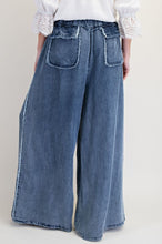 Load image into Gallery viewer, Easel Washed Chambray Palazzo Pants
