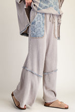 Load image into Gallery viewer, Easel Star Patch Mix Washed Terry Pants
