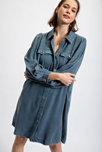 Load image into Gallery viewer, Easel Button Down Wash Shirt Dress
