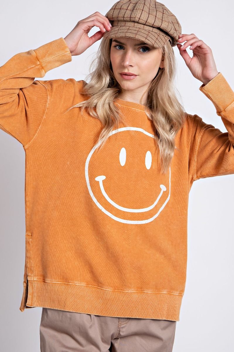 Easel Mineral Wash Smiley Face Pullover