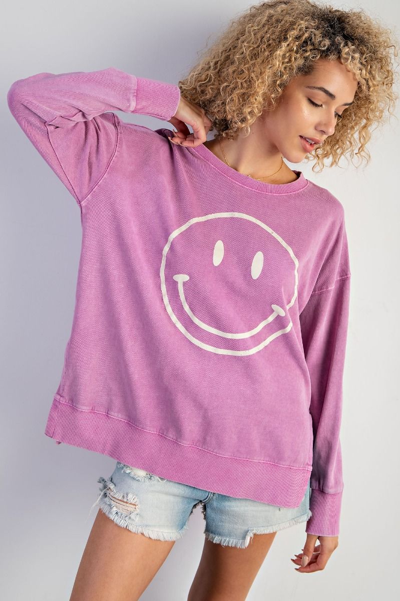 Easel Mineral Wash Smiley Face Pullover – The Colony Shop