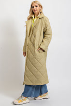 Load image into Gallery viewer, Easel Quilted Long Jacket
