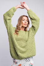 Load image into Gallery viewer, Easel Loose Fit Solid Sweater
