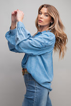 Load image into Gallery viewer, Easel Star Patch Washed Button Down Shirt
