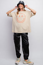 Load image into Gallery viewer, Easel Smiley Face Printed Washed Top
