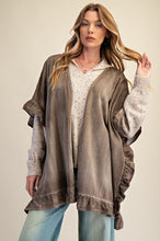 Load image into Gallery viewer, Easel Star Patch Back Washed Chambray Duster
