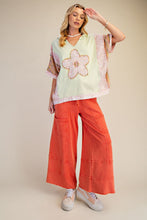 Load image into Gallery viewer, Easel Flower and Plaid Printed Hoodie Pullover
