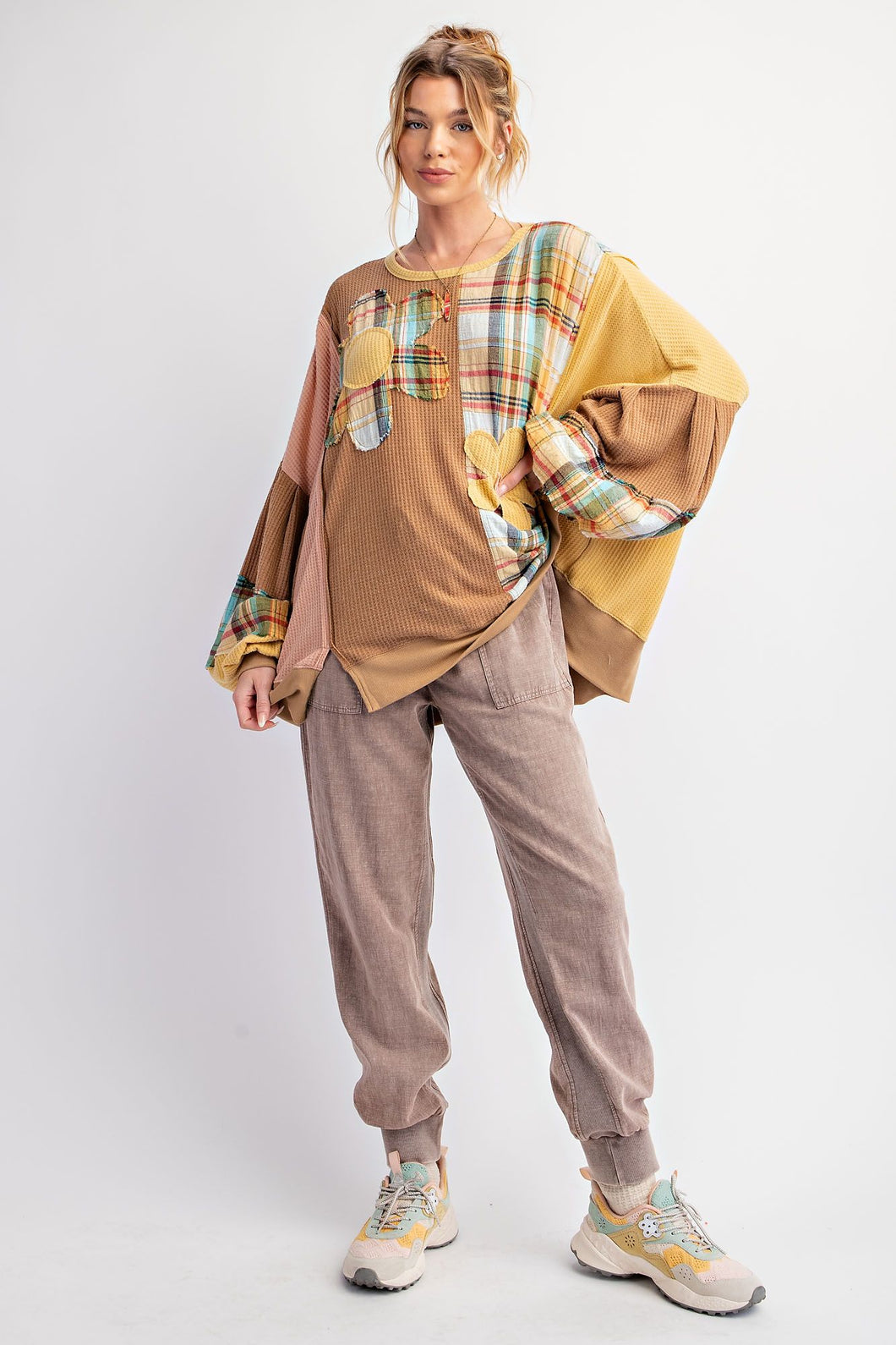 Easel Plaid Mix Daisy Patch Oversized Knit Top