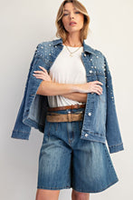 Load image into Gallery viewer, Easel Pearl Detailed Stretch Denim Jacket
