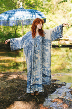 Load image into Gallery viewer, Market of Stars Let The Light In Opera Duster Kimono Robe Blue Delft Toile 

