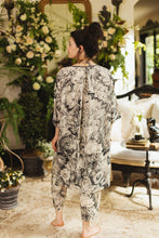 Load image into Gallery viewer, Market of Stars Honey &amp; The Moon Artist Dress w/ Pockets, Florals &amp; Bees
