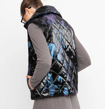 Load image into Gallery viewer, Ozai N Ku Faux Puffer Vest Black
