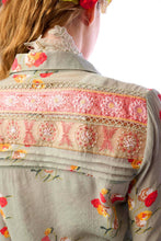 Load image into Gallery viewer, Aratta Mia Grace Shirt
