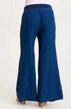 Load image into Gallery viewer, XCVI Printed Jerona Wide Leg Pant
