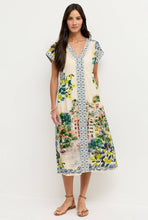 Load image into Gallery viewer, Johnny Was V-Neck Dolman Effortless Dress (Slip)
