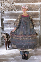 Load image into Gallery viewer, Magnolia Pearl Sullana Smock Dress
