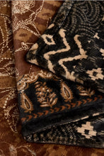 Load image into Gallery viewer, Johnny Was Monitclairie Scarf Cozy Blanket
