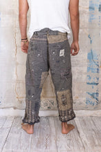 Load image into Gallery viewer, Magnolia Pearl Quilted Miners Pant Crow
