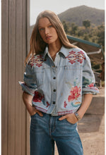 Load image into Gallery viewer, Johnny Was Talulla Cropped Denim Jacket
